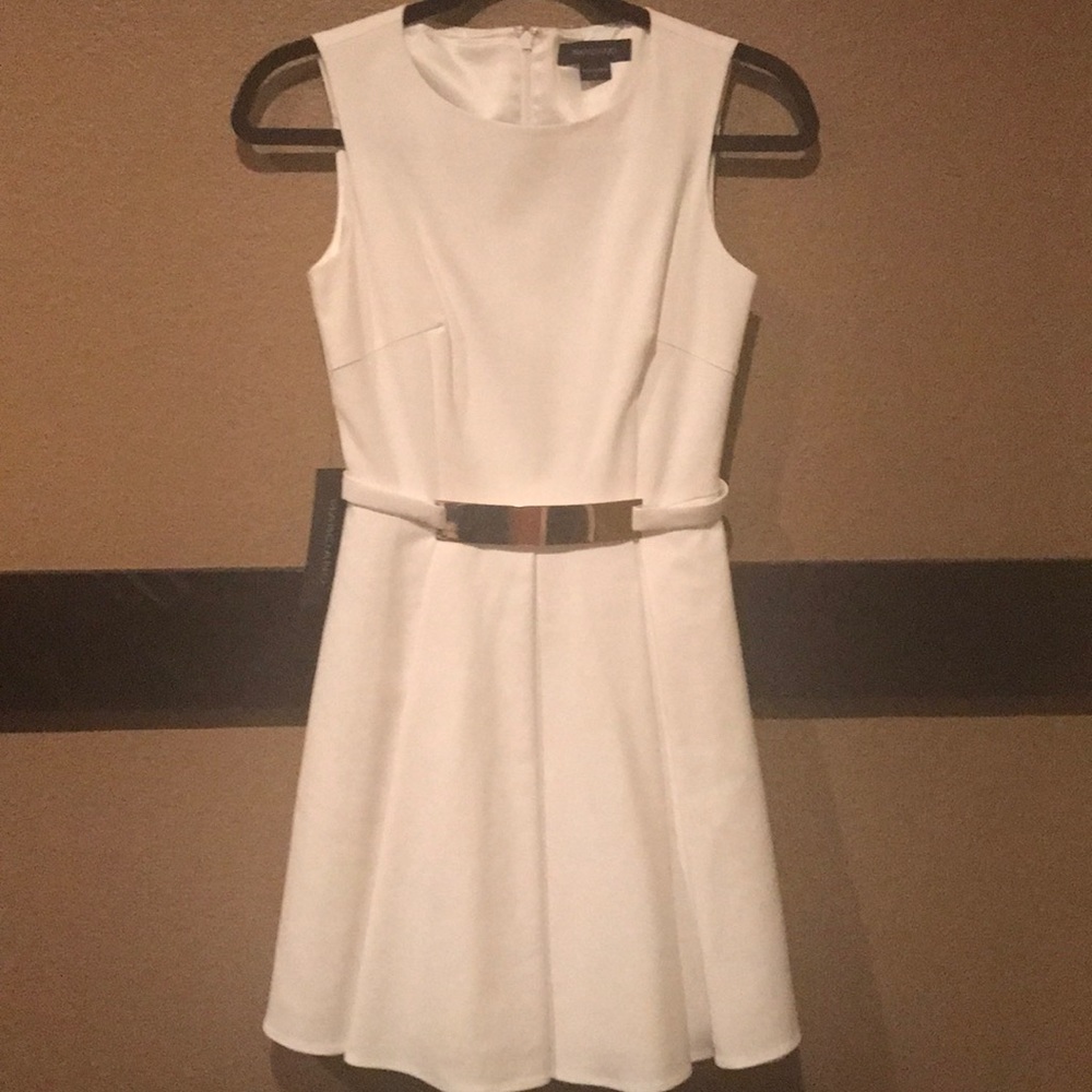 MARCIANO white fit&flare dress w/ gold metal belt